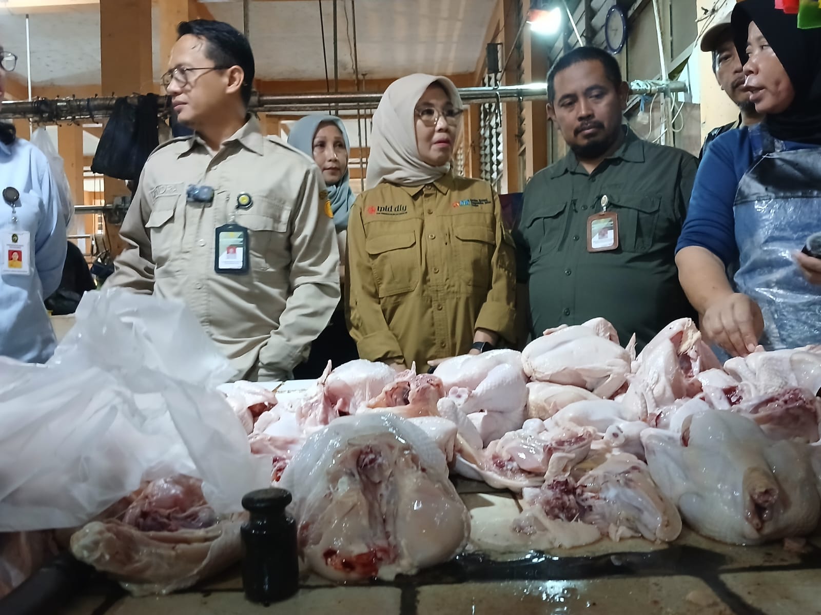 Monitoring Harga, Keamanan dan Mutu Komoditas Peternakan di Pasar Beringharjo